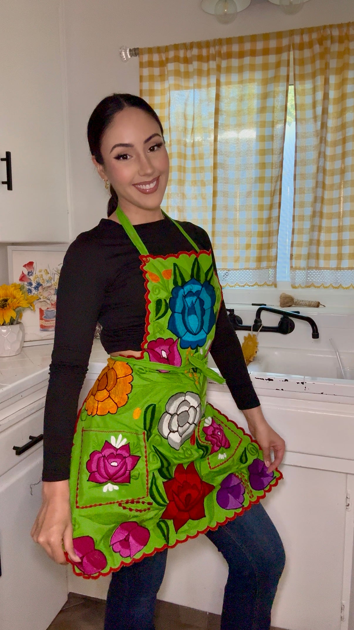 Green/Verde Mexican Embroidery Apron