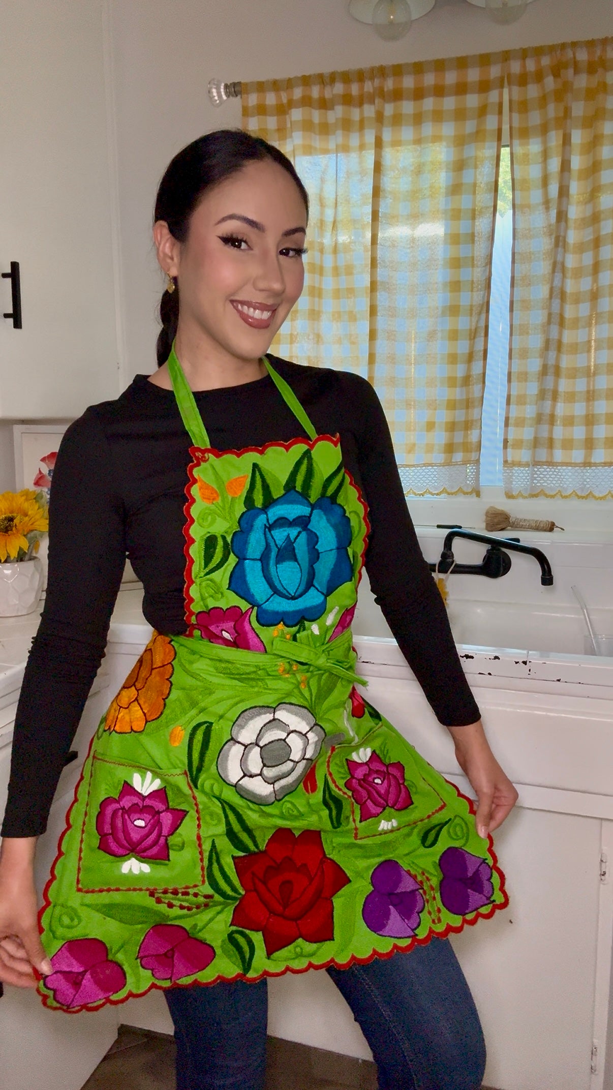 Green/Verde Mexican Embroidery Apron