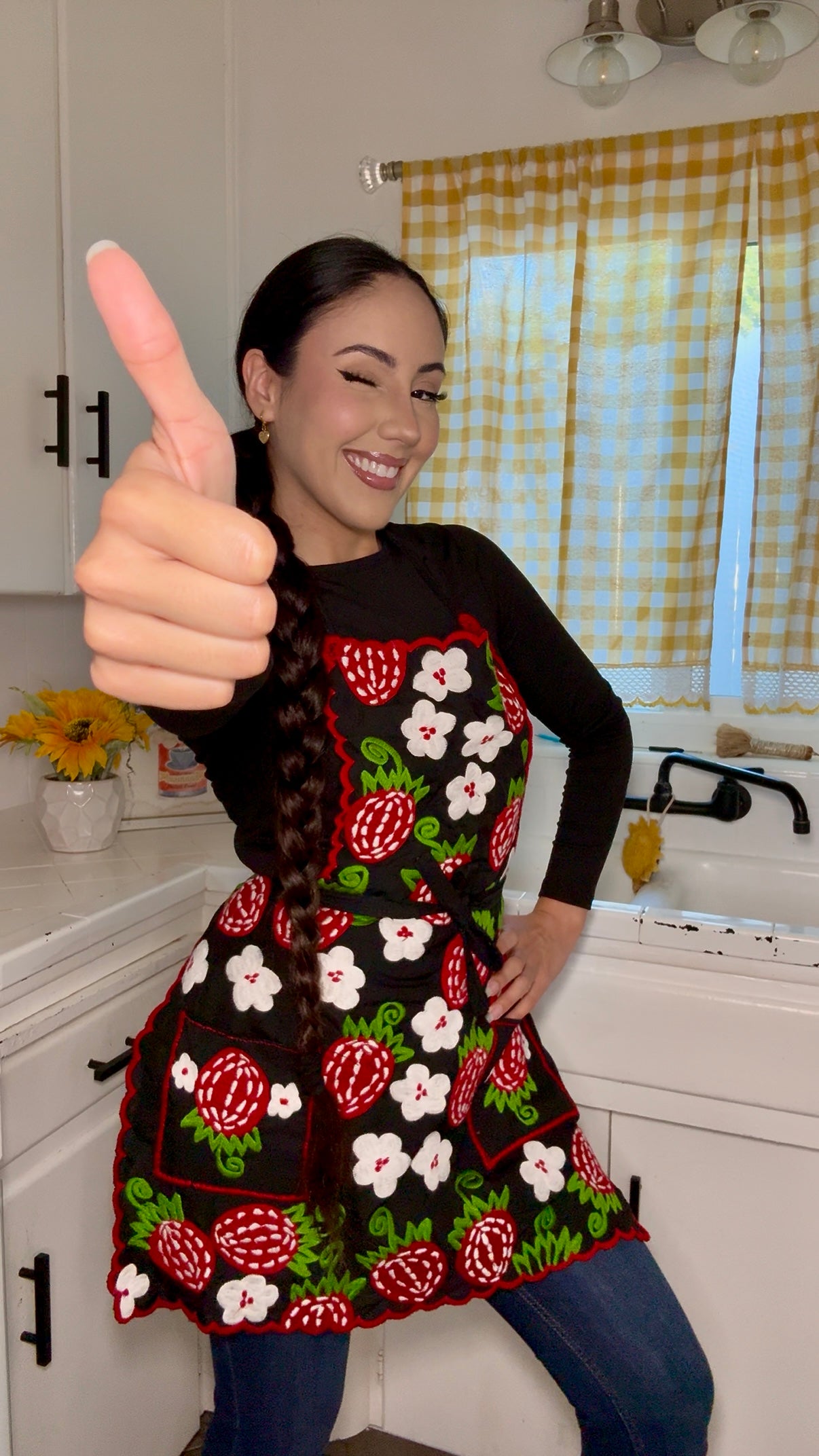 Fresita Embroidery Apron π