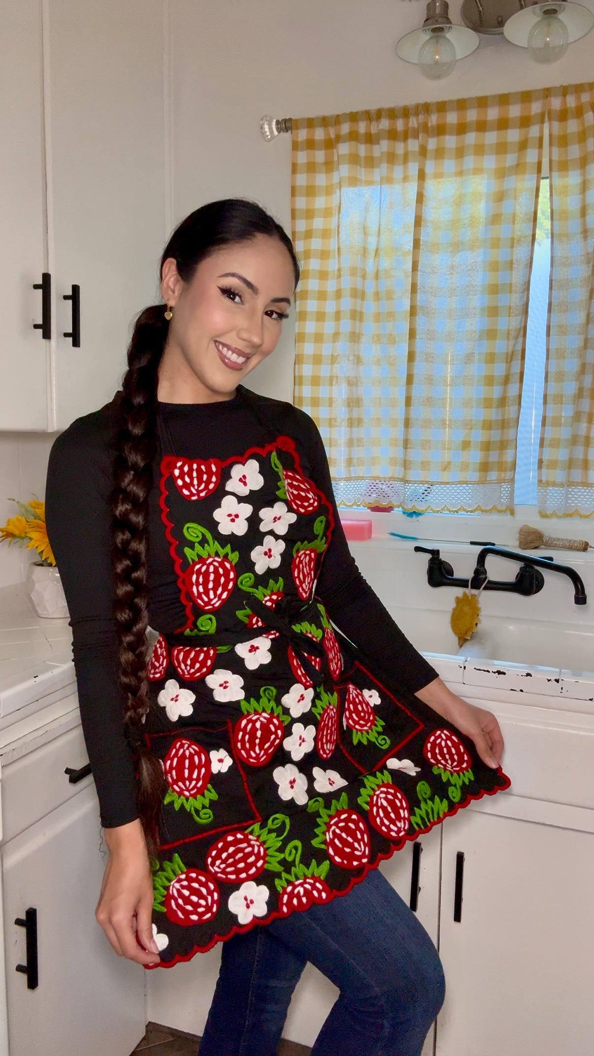 Fresita Embroidery Apron π