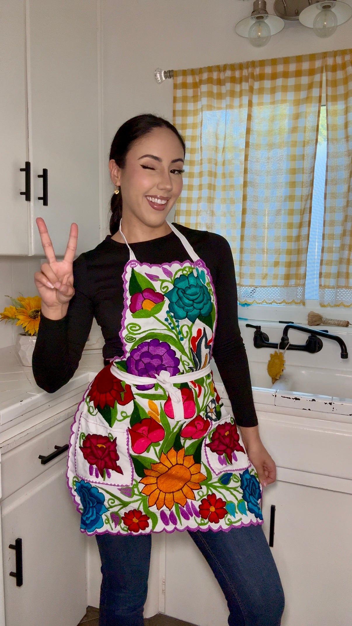 White + Purple Mexican Embroidery Apron