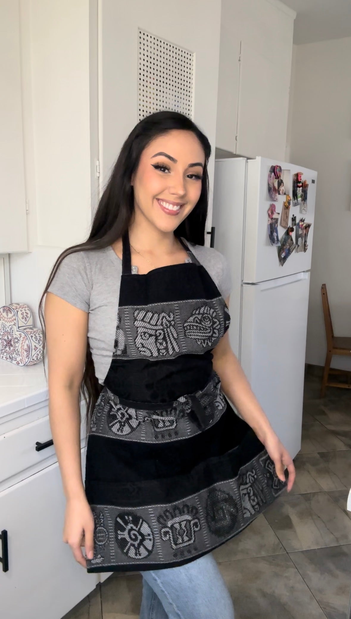 Black and Gray pattern Apron π€