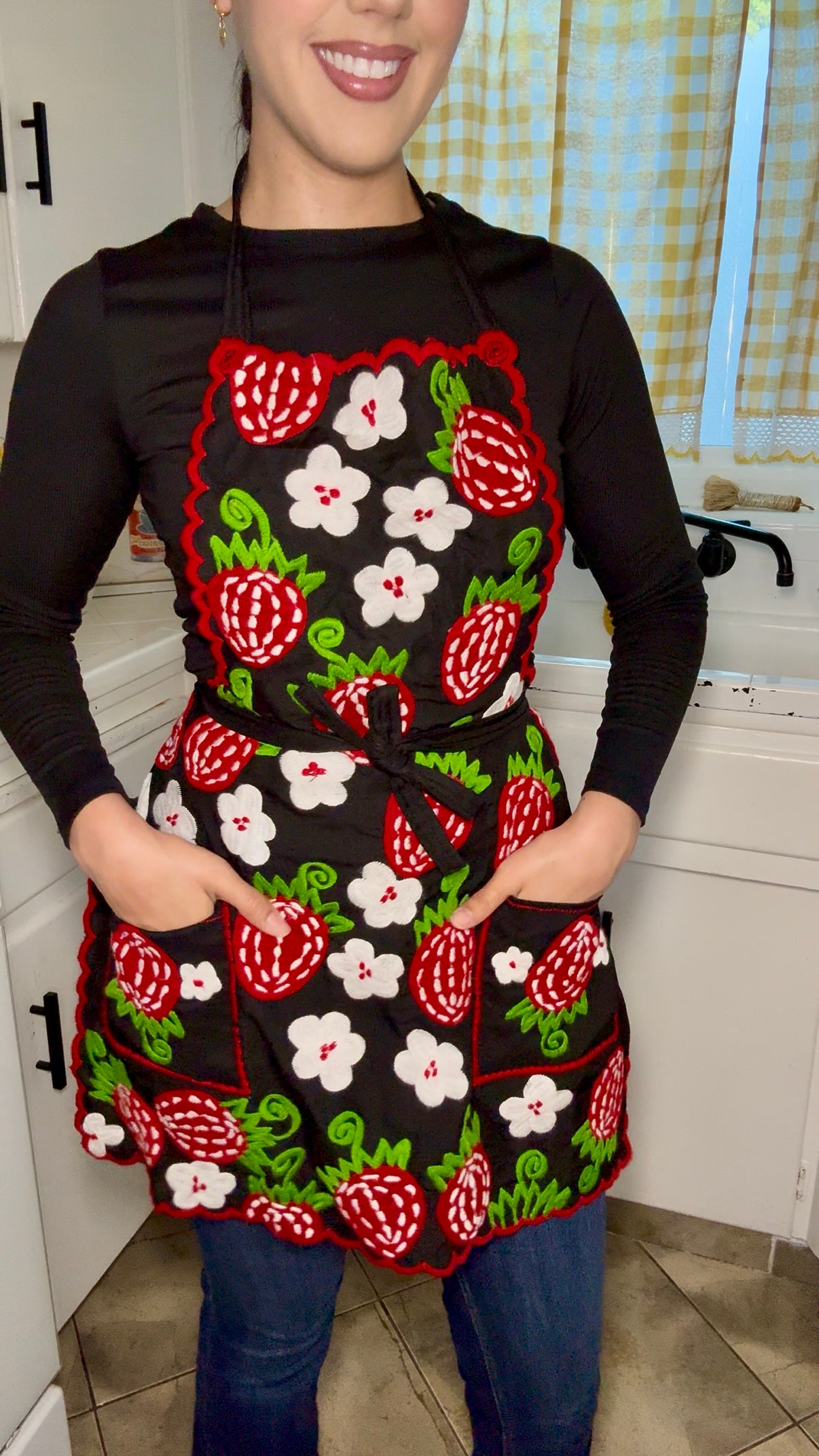 Fresita Embroidery Apron 🍓