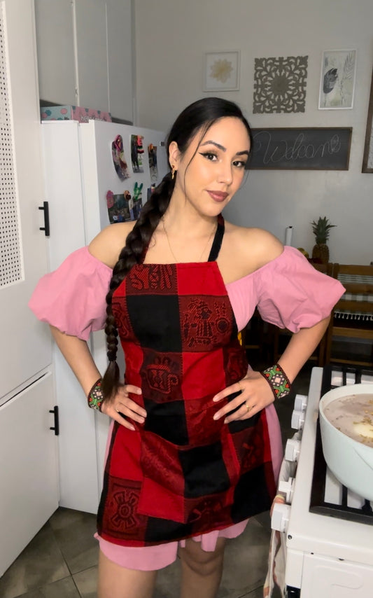 Red and Black pattern Apron 🤠